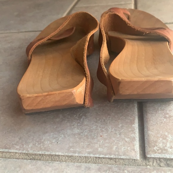 Cydwoq Revolt Sandals - Picture 6 of 6